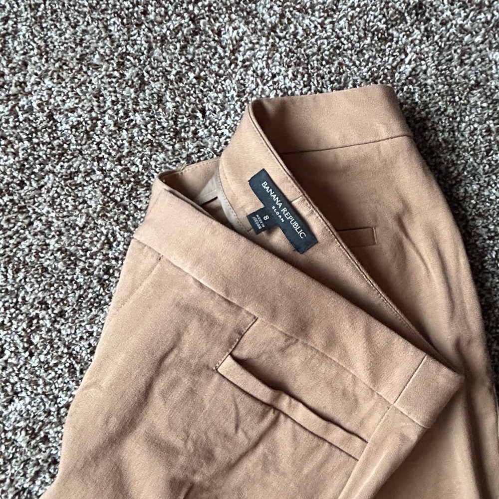 Banana Republic Women's Tan Chinos